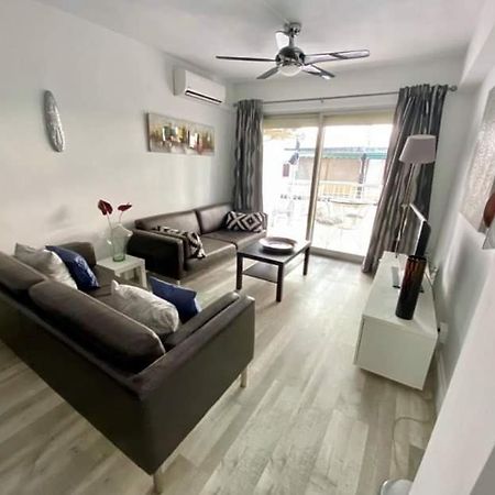 Rainbow Rentals Marques 7 貝尼多姆 外观 照片