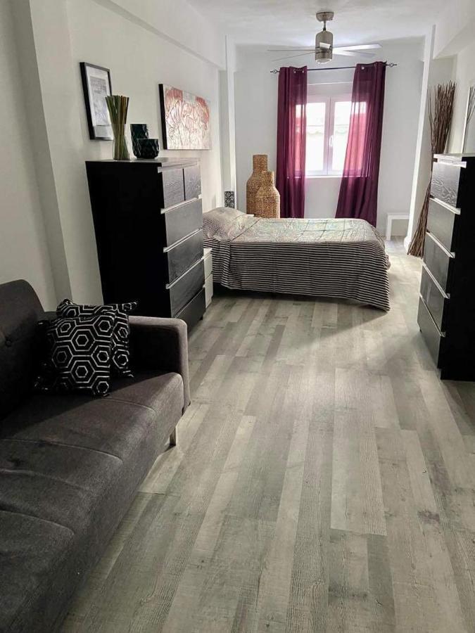 Rainbow Rentals Marques 7 貝尼多姆 外观 照片