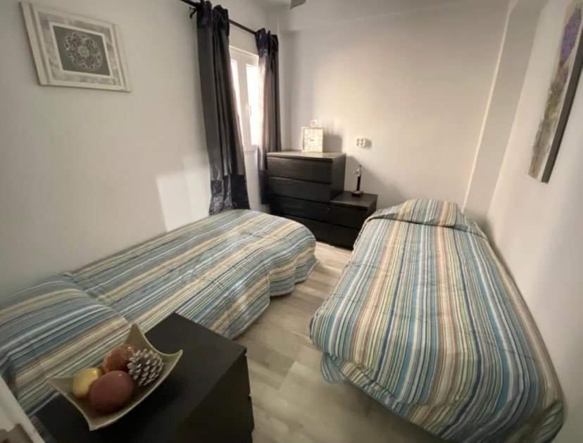 Rainbow Rentals Marques 7 貝尼多姆 外观 照片